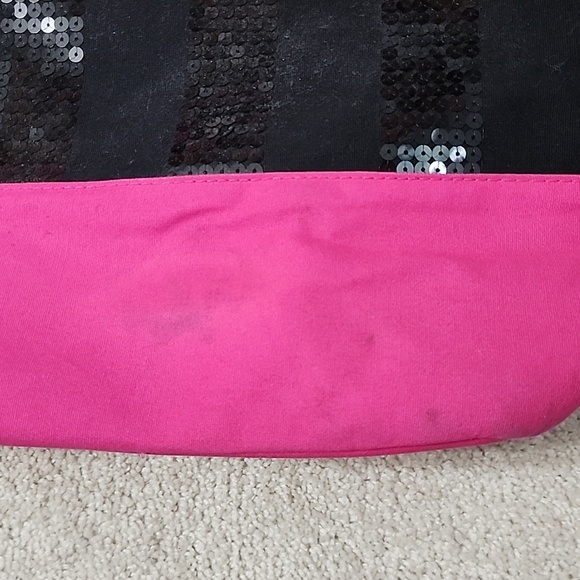 Victoria's Secret Travel Bag Black/Pink - Picture 8 of 11